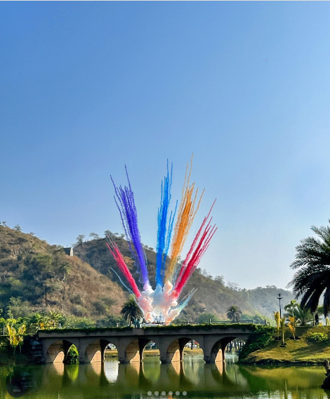 imported color dayout